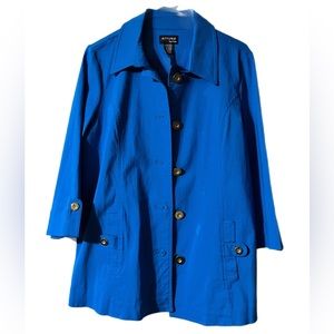Attyre blue button up jacket